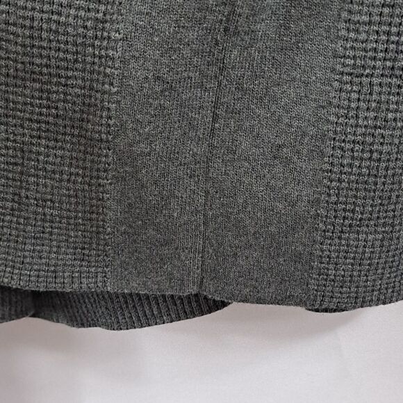 Gap Mens henley top NWOT - Picture 10 of 11